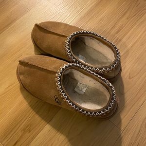 Ugg slippers